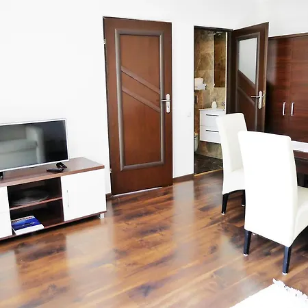 Apartamento 4 Friends Ogarna *